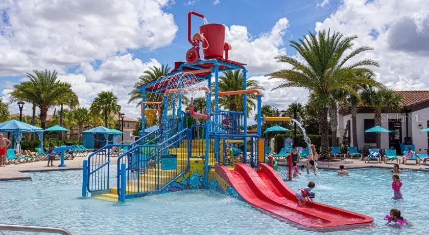 8879 Geneve Court, FL