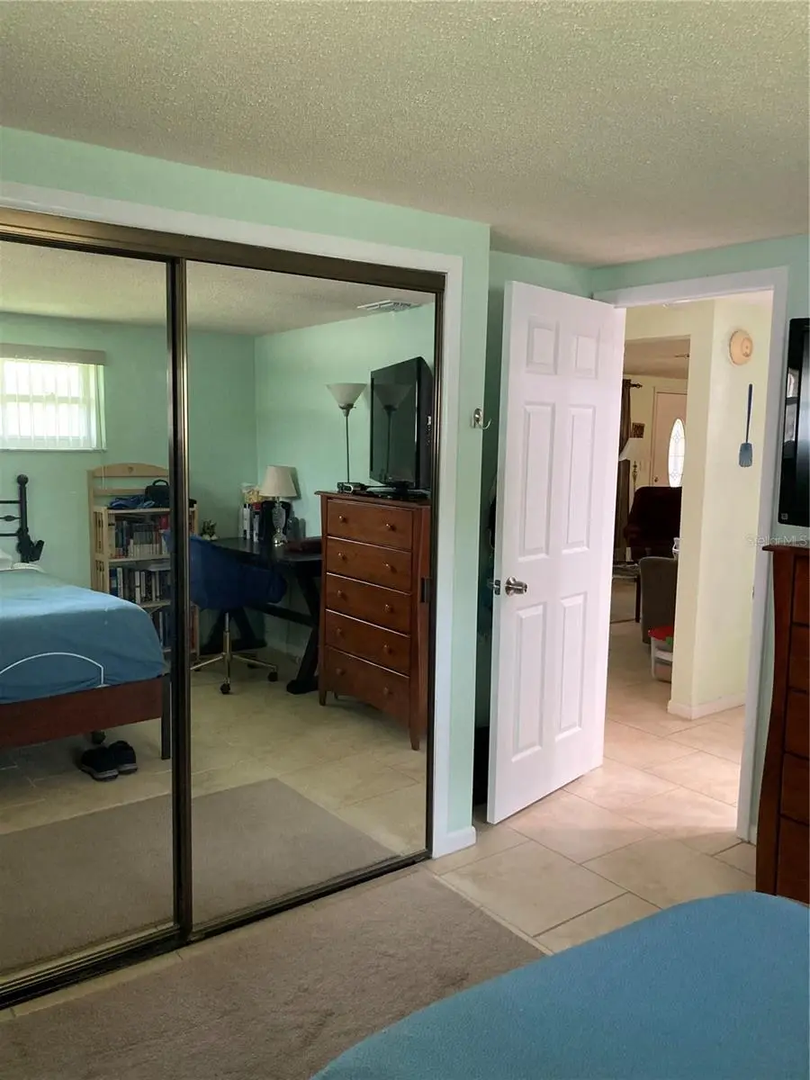 7628 Valley Court, FL