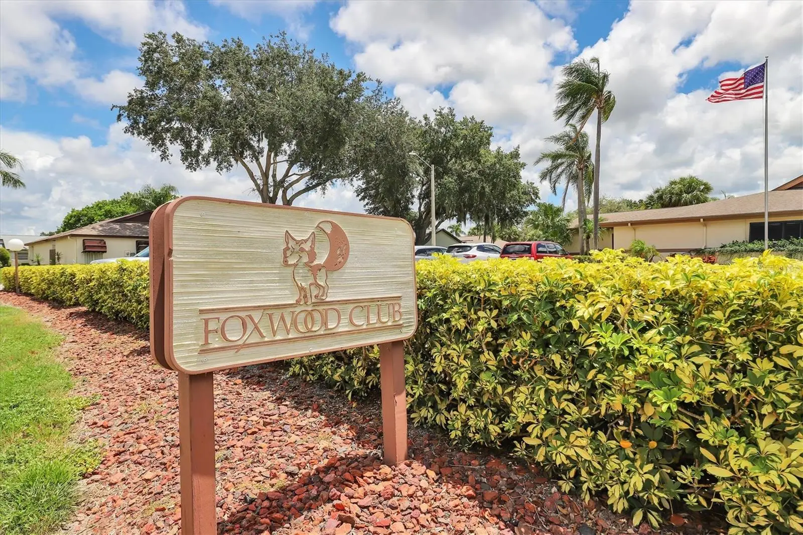 687 Linden Drive, FL