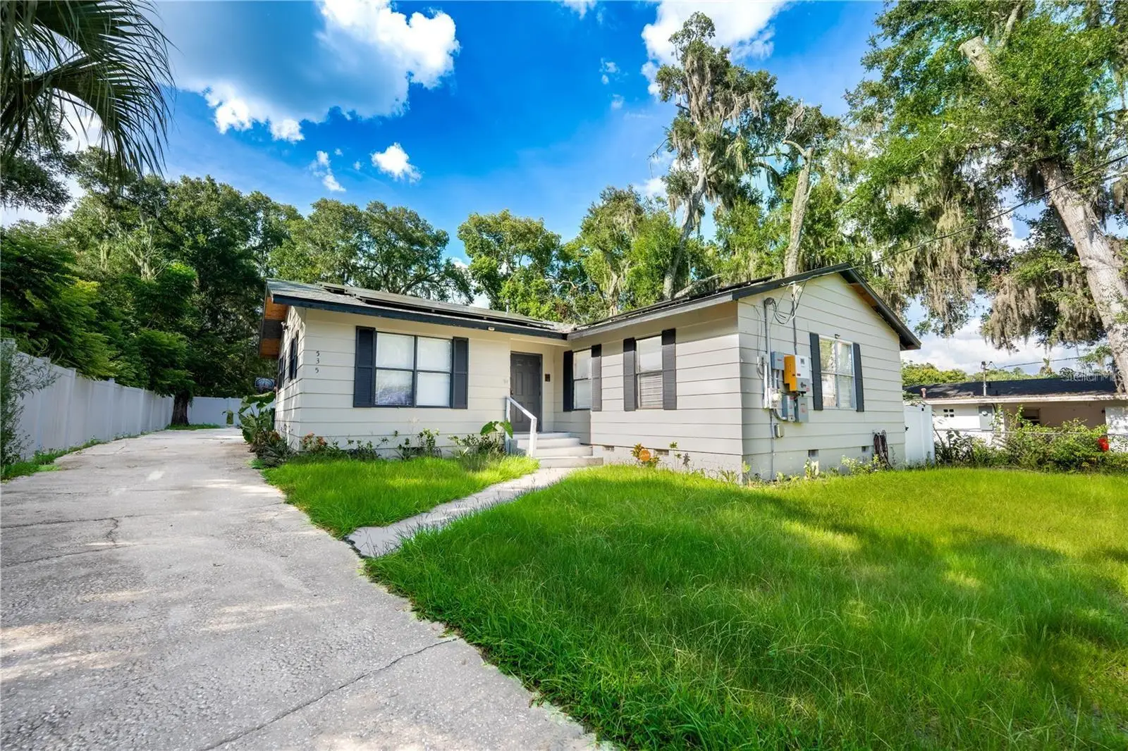 535 Division Street, FL