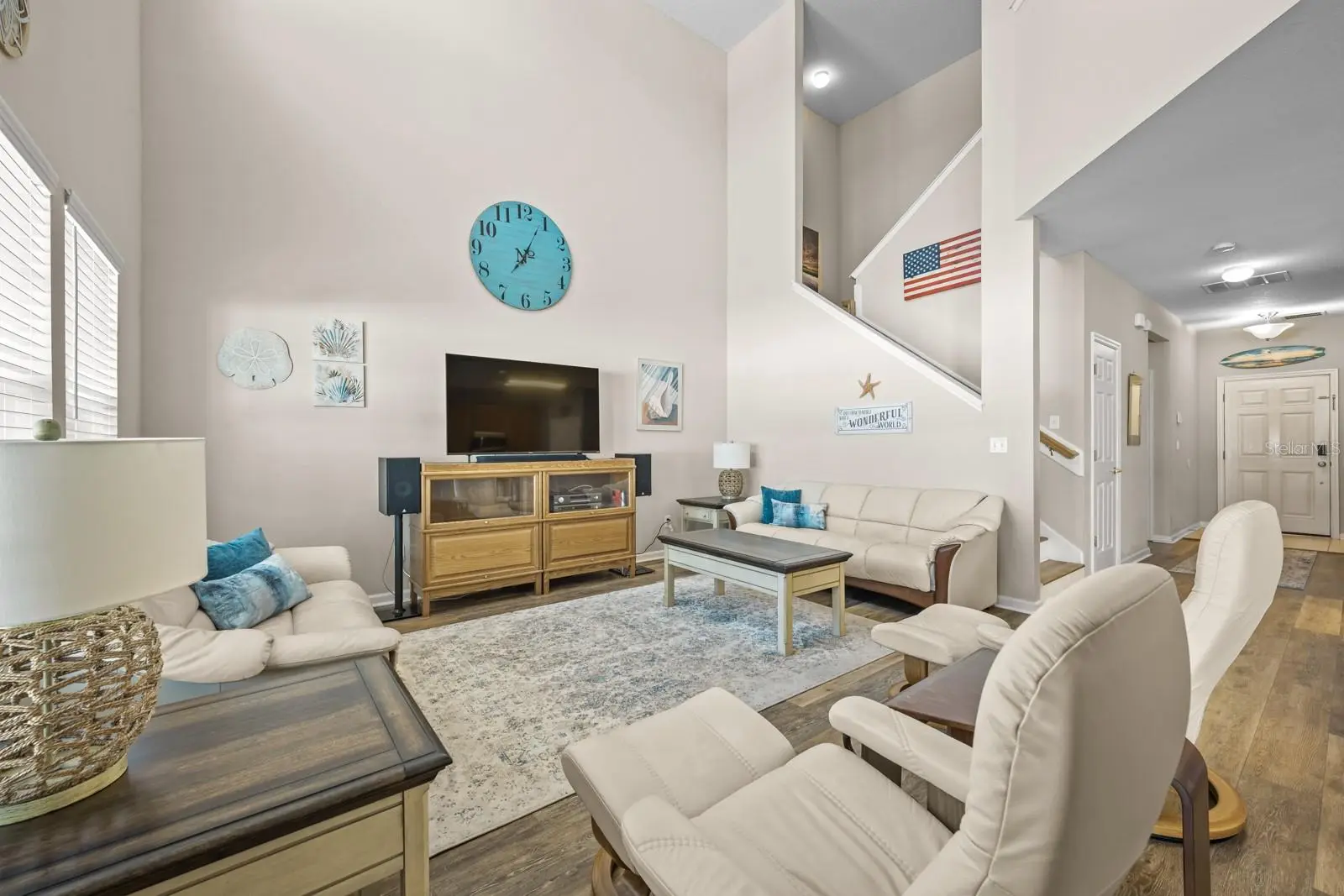 466 Wooded Crossing Circle, FL