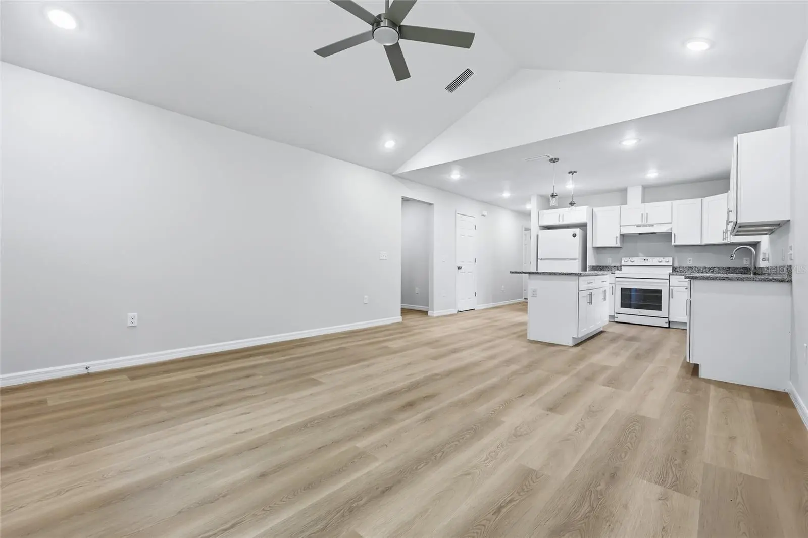 824 22nd Terrace, FL