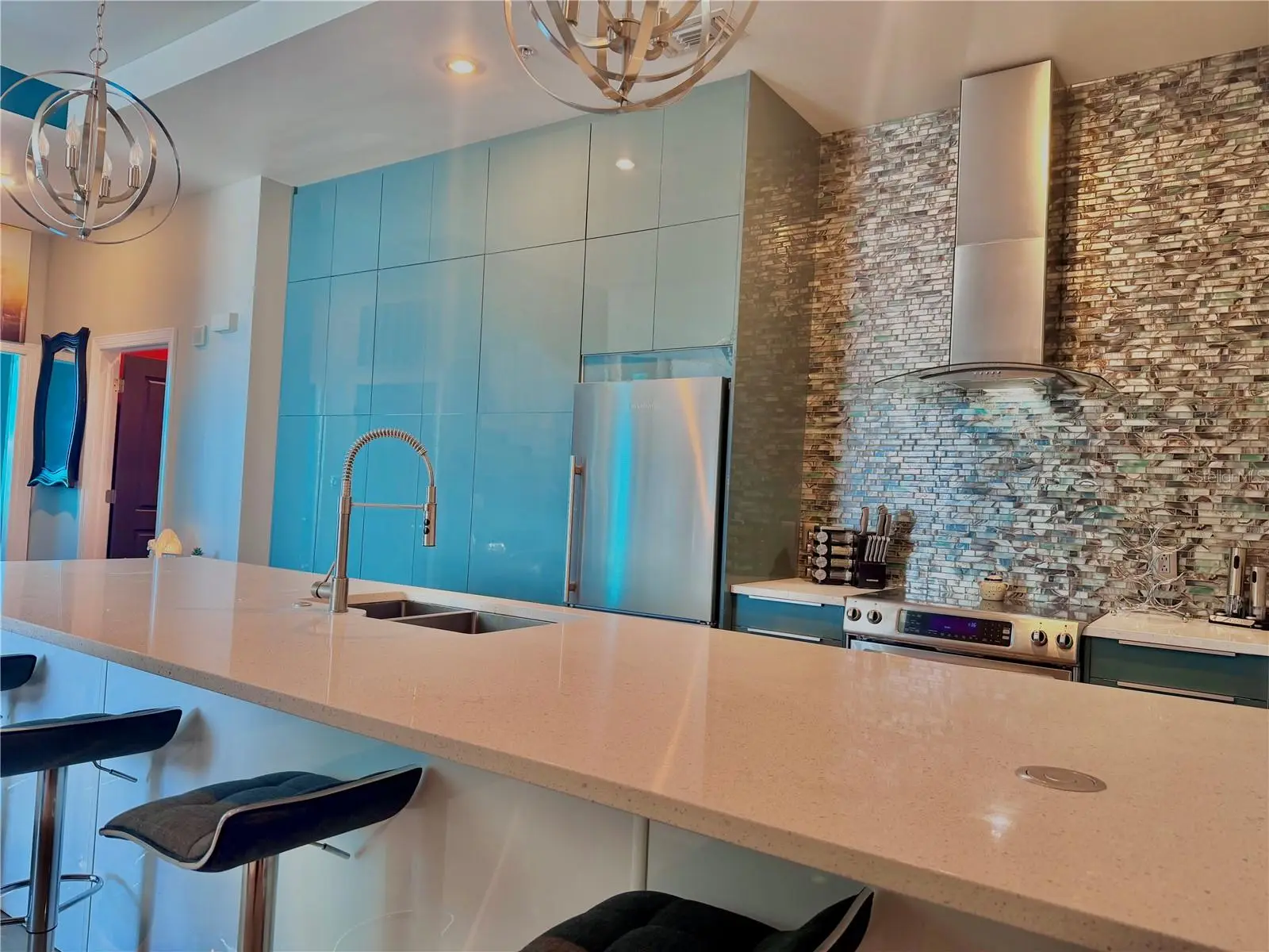 1238 Kennedy Boulevard, FL