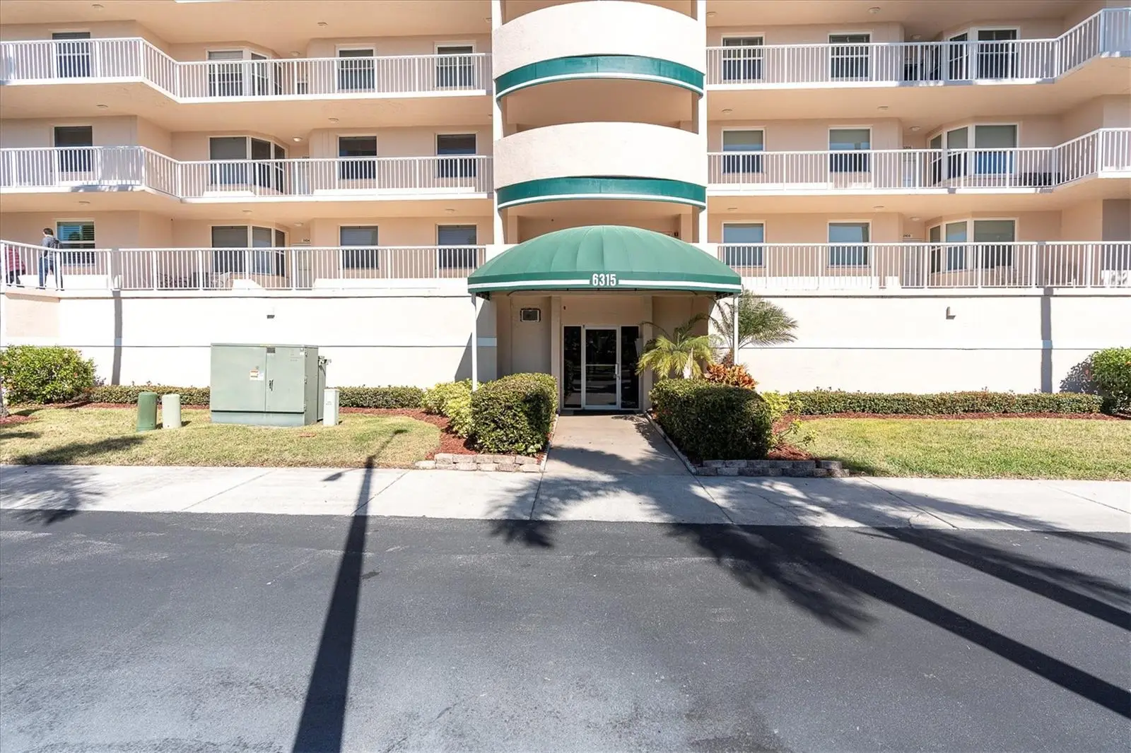 6315 Shoreline Drive, FL