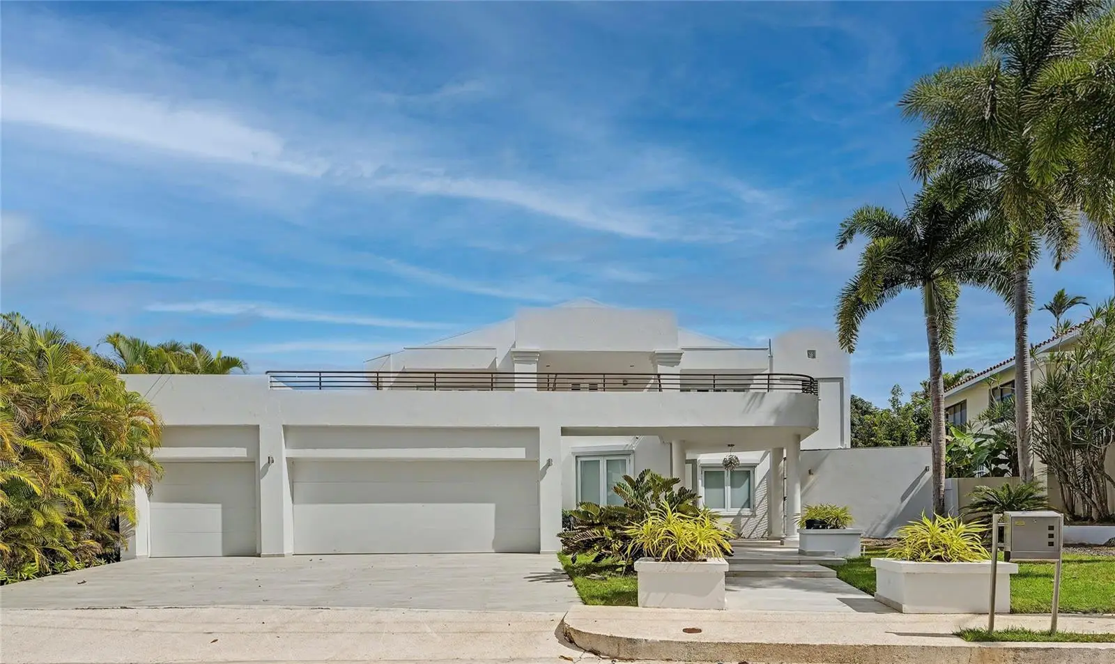 2a Gigi Street, Urb.Santa Maria, PR