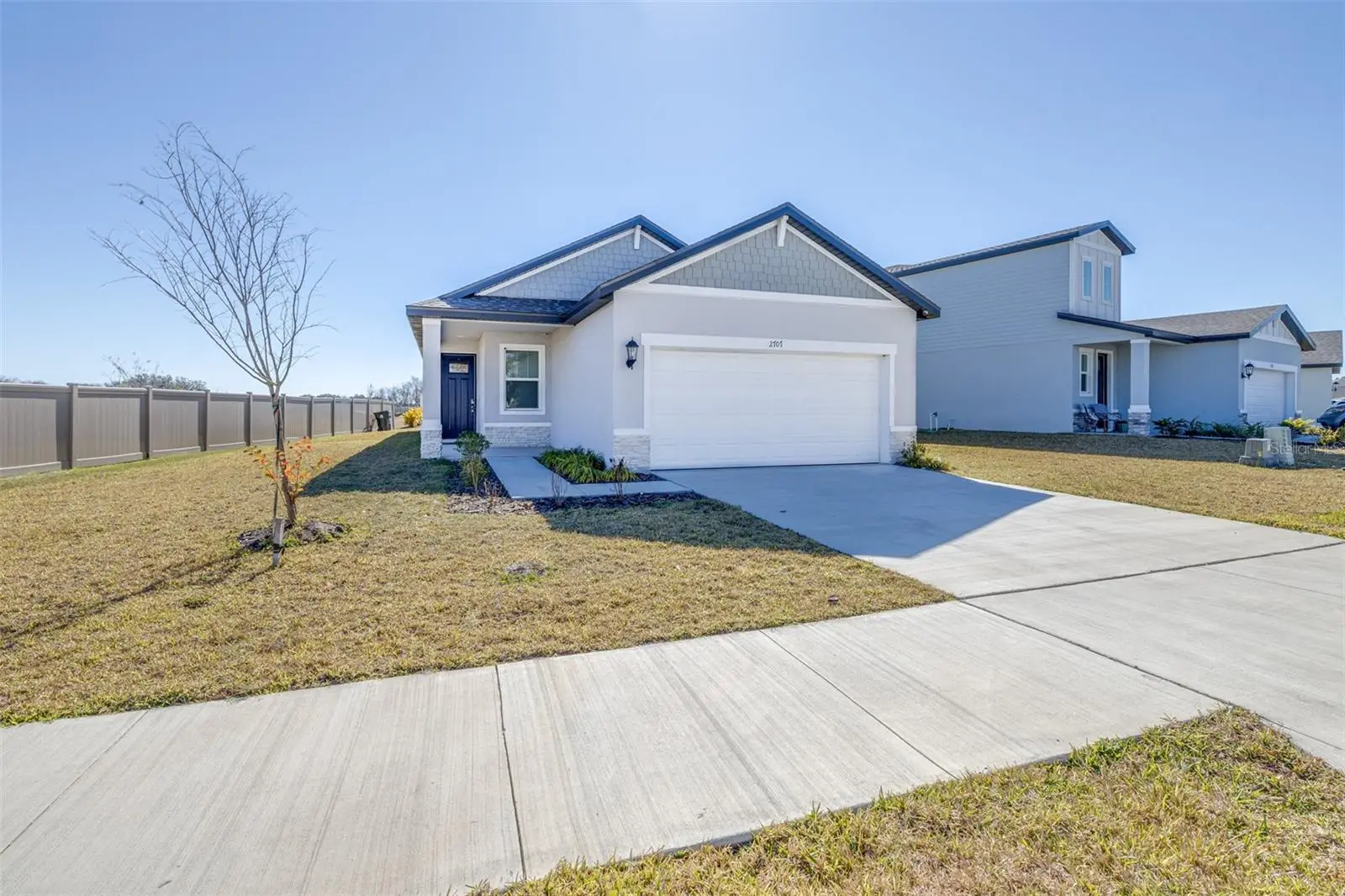 2707 Virginia Pine Drive, FL