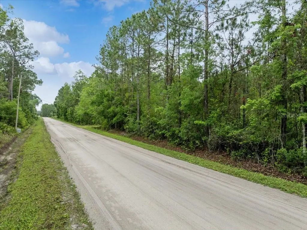 1756 Hazelnut Street, FL
