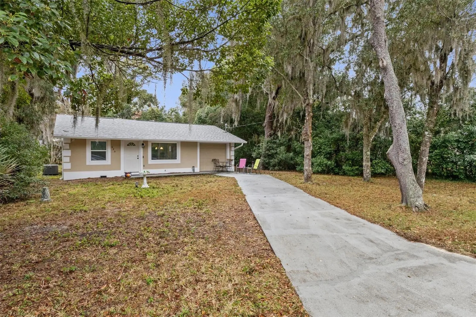 690 Jackson Avenue, FL