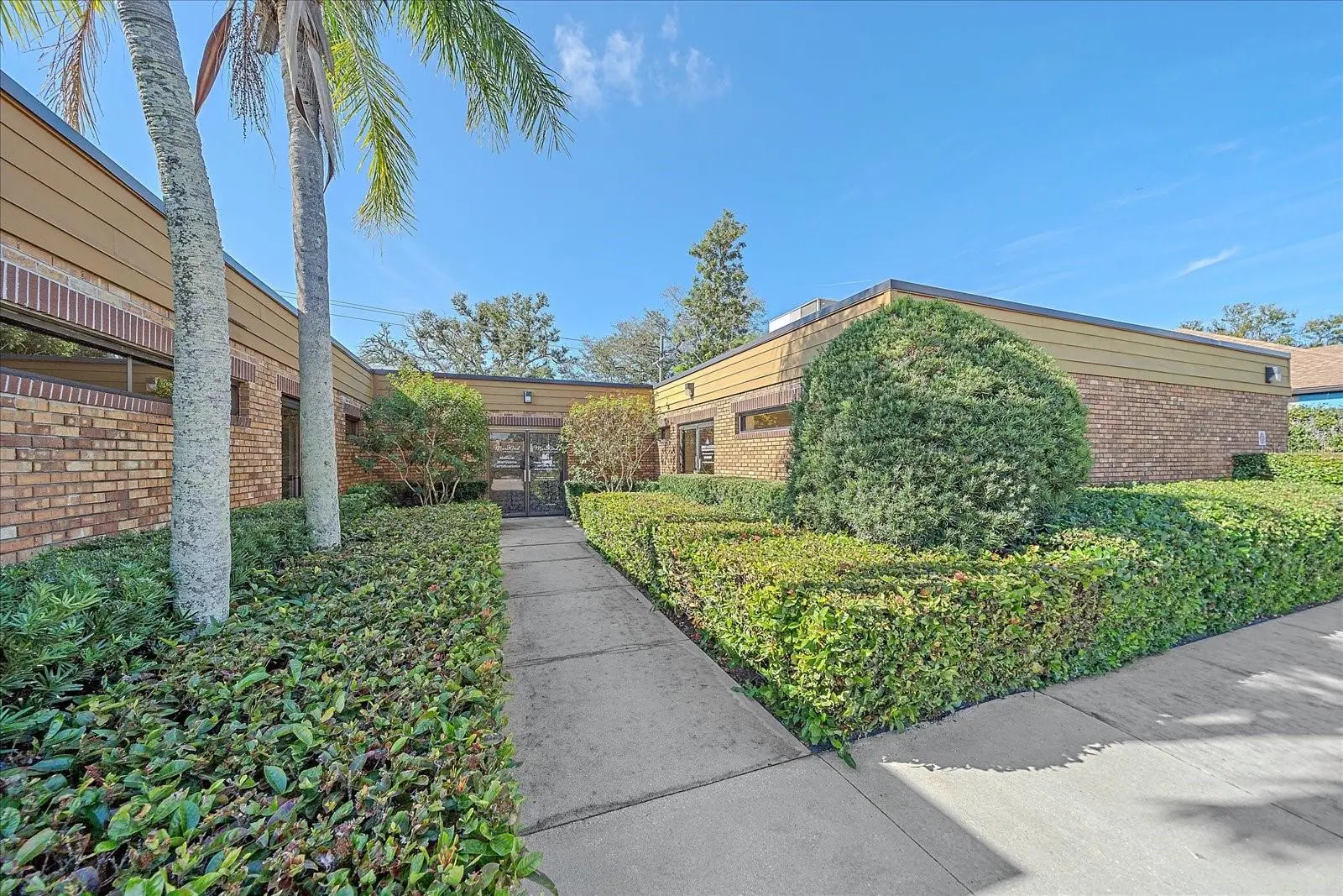 1872 S Tamiami Trl #A