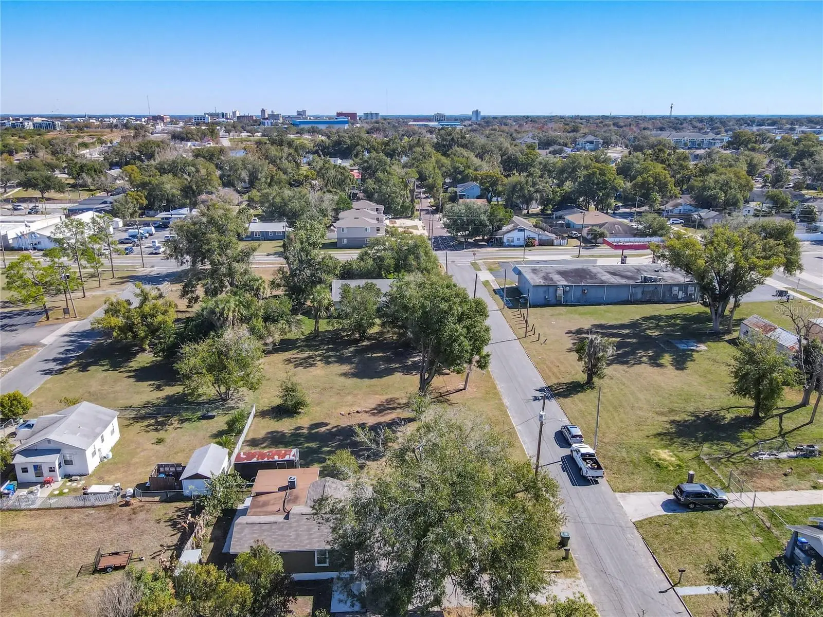 1223 Sycamore Street, FL
