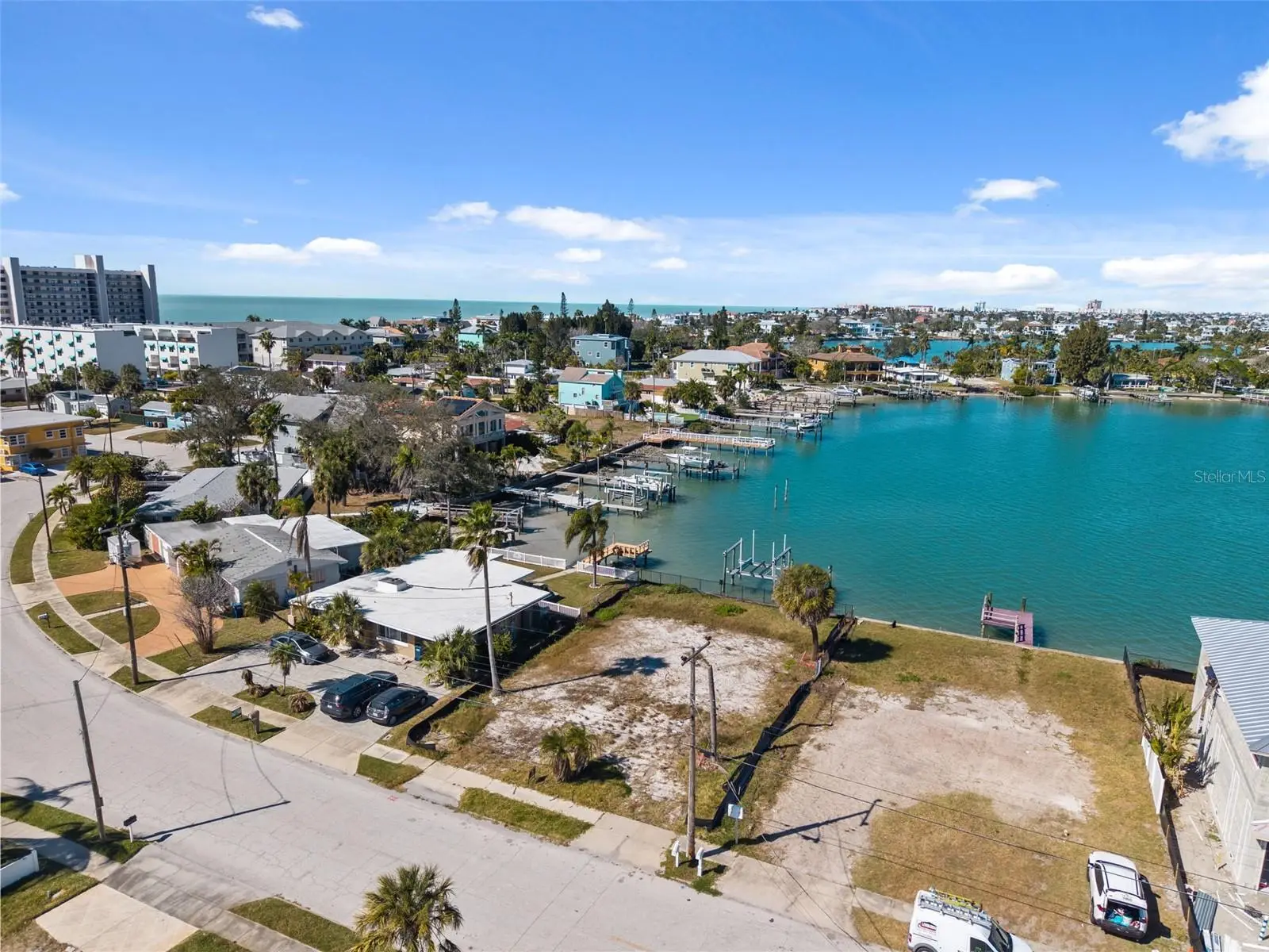 15307 Harbor Drive, FL
