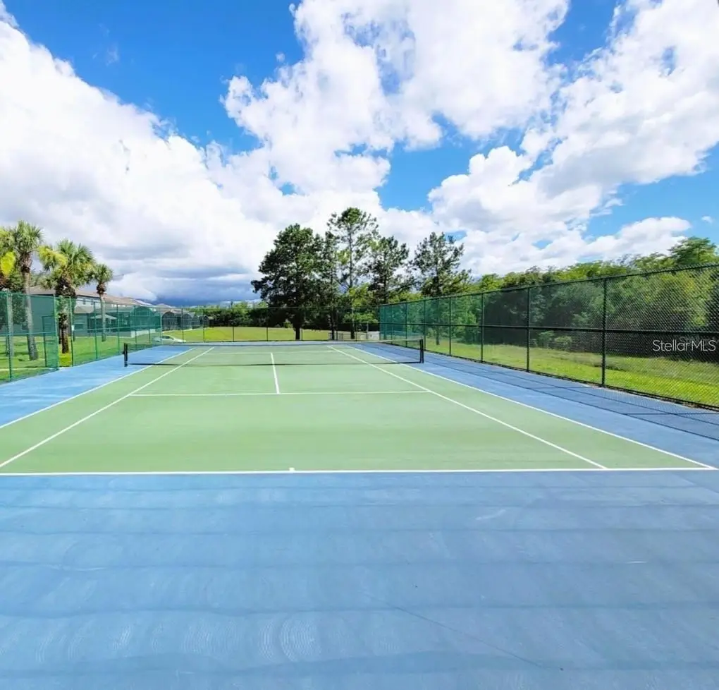 124 Lancaster Drive, FL