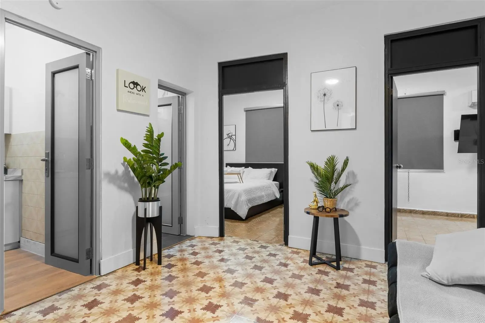 261 Duffaunt, PR
