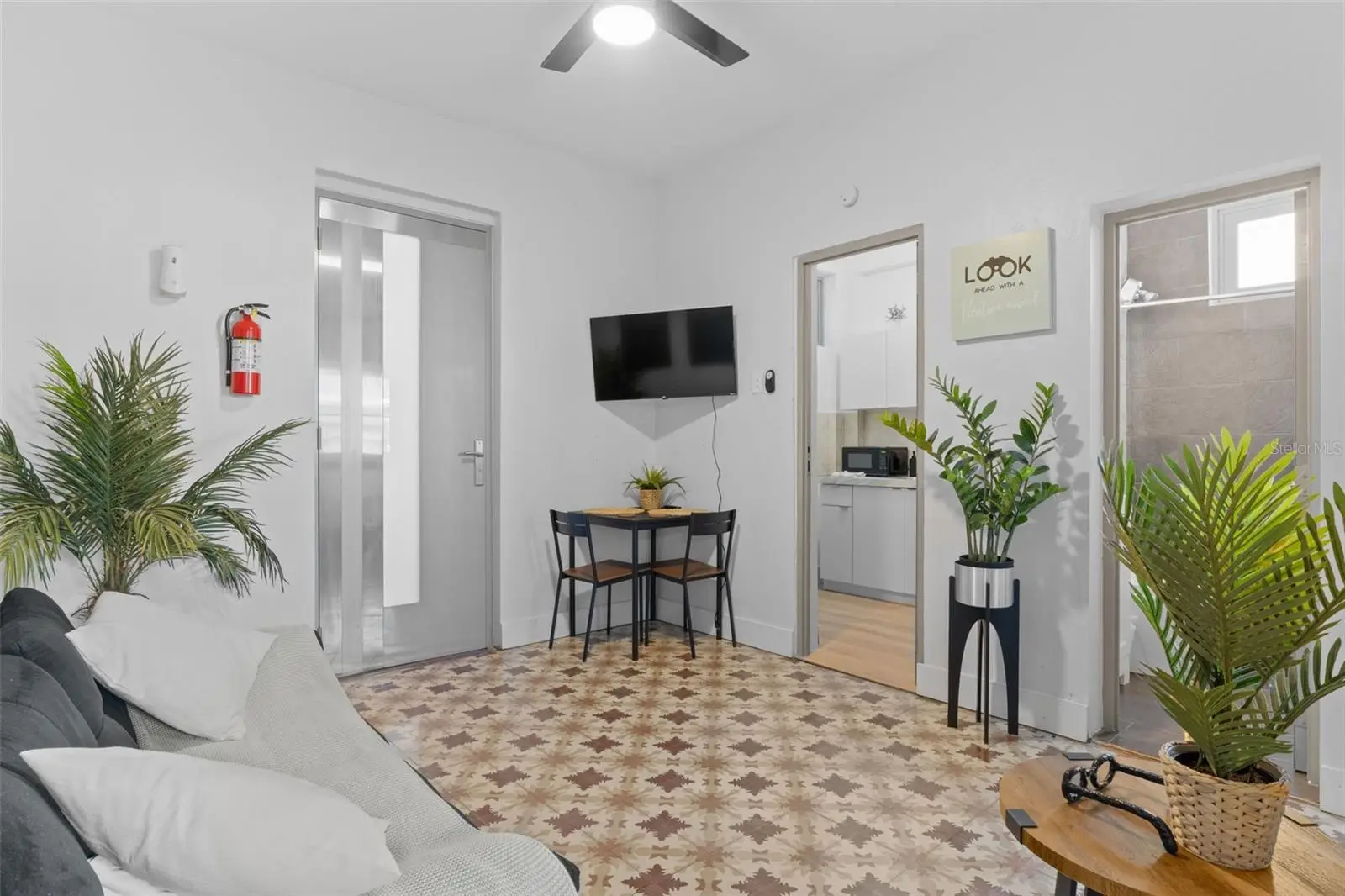 261 Duffaunt, PR