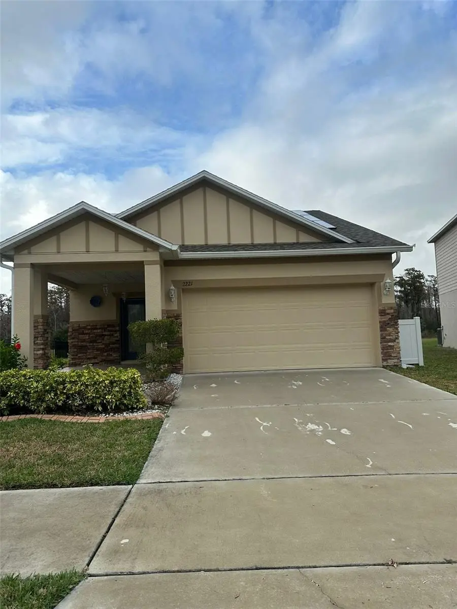 2221 Canyon Breeze Avenue, FL