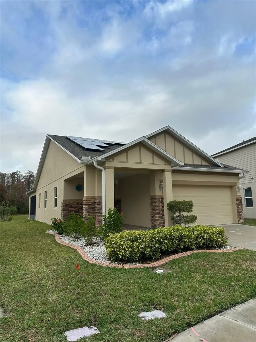 2221 Canyon Breeze Avenue, FL