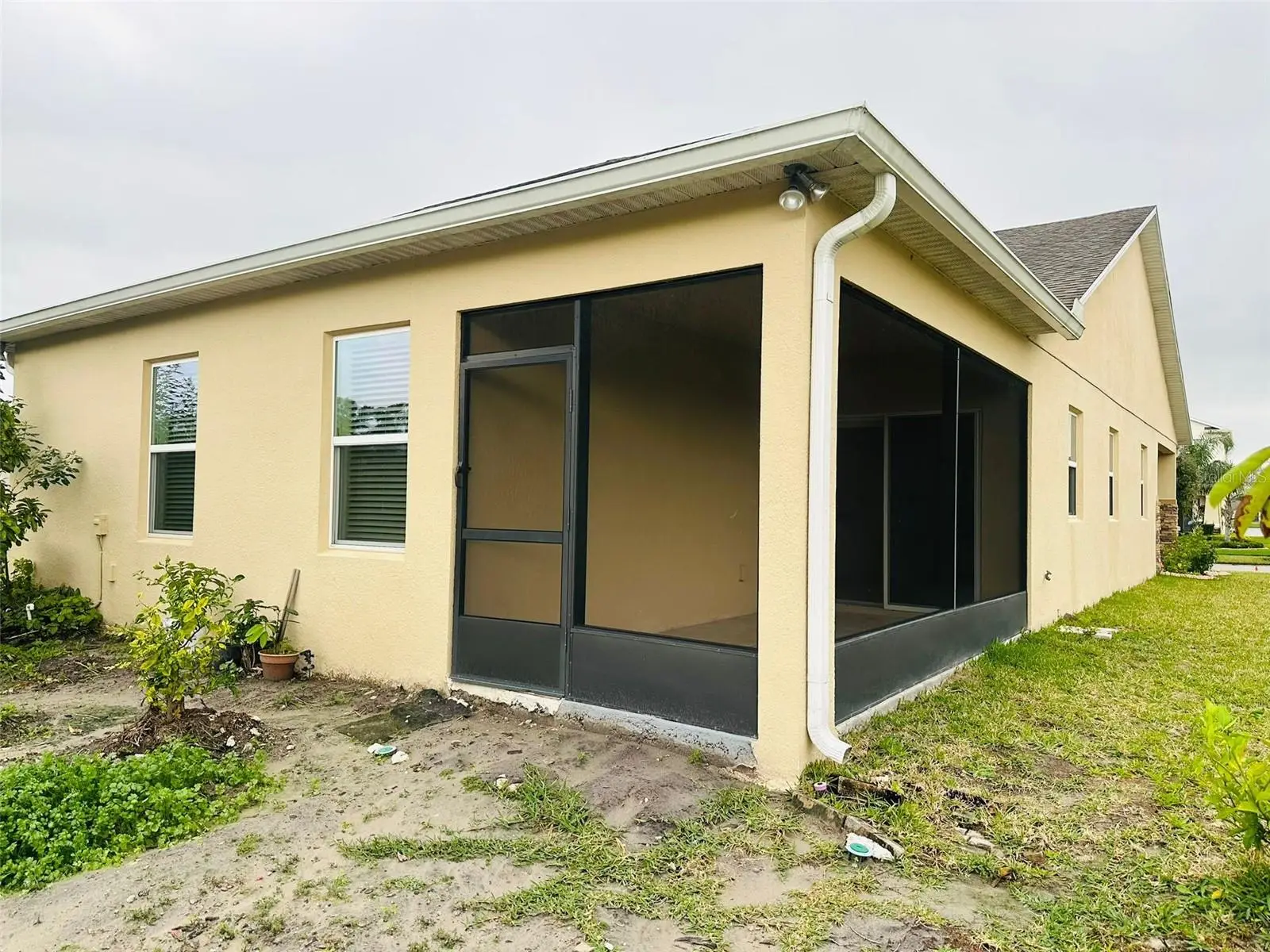 2221 Canyon Breeze Avenue, FL