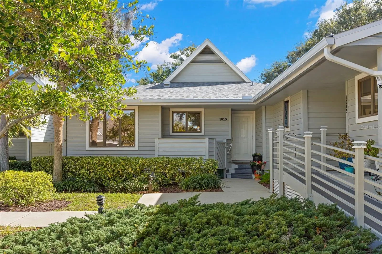 1013 Caravel Court, FL