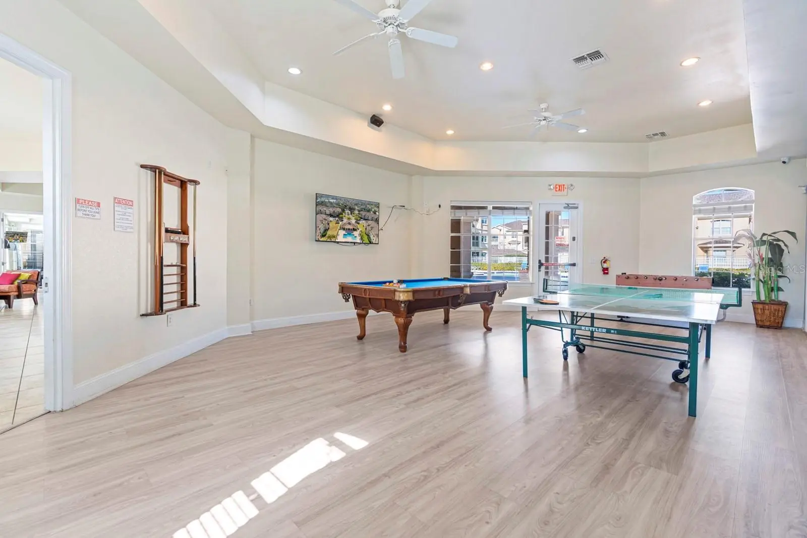 707 Terrace Ridge Circle, FL