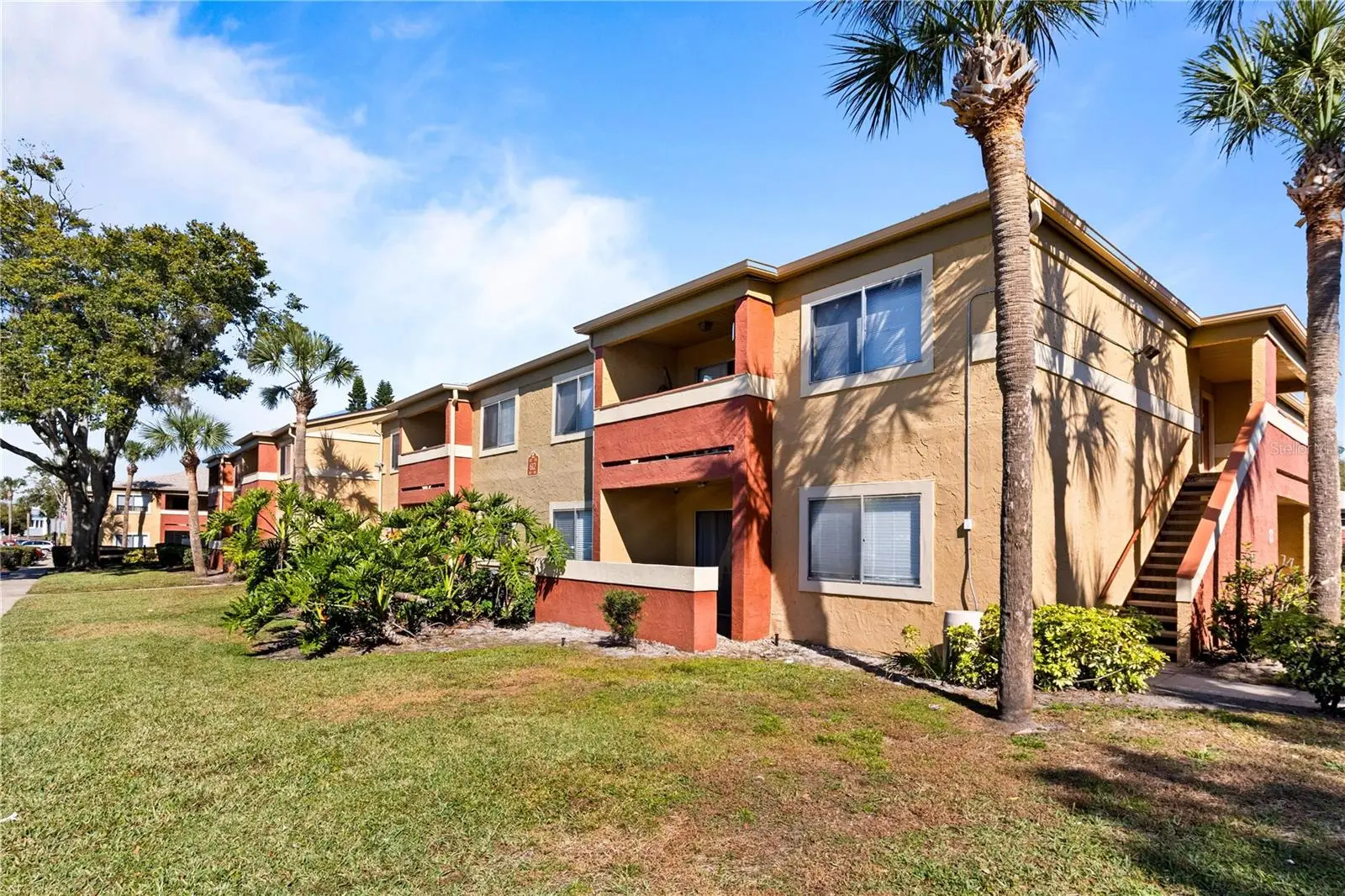 612 Kenwick Circle, FL