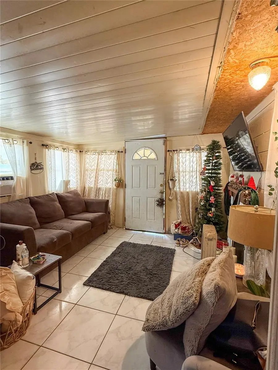 2403 Golfview Street, FL