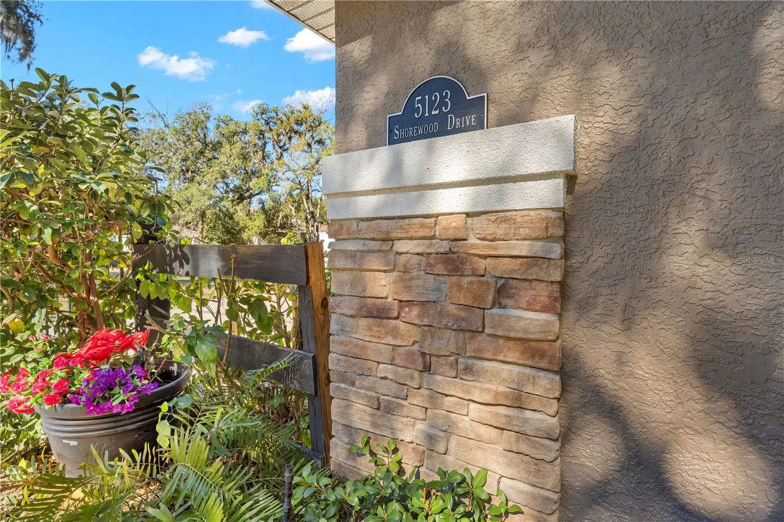5123 Shorewood Drive, FL