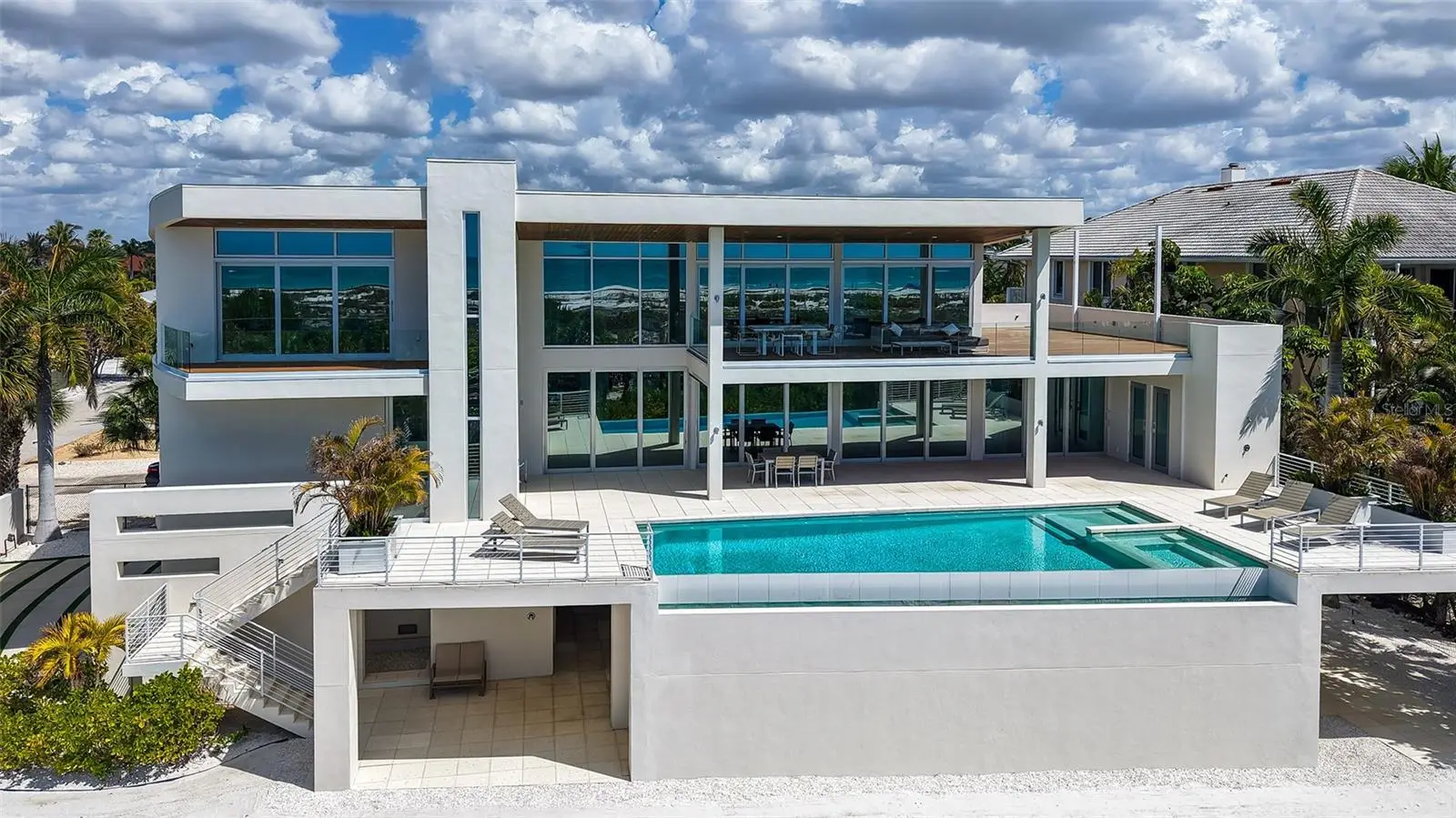 160 Whittier Drive, FL
