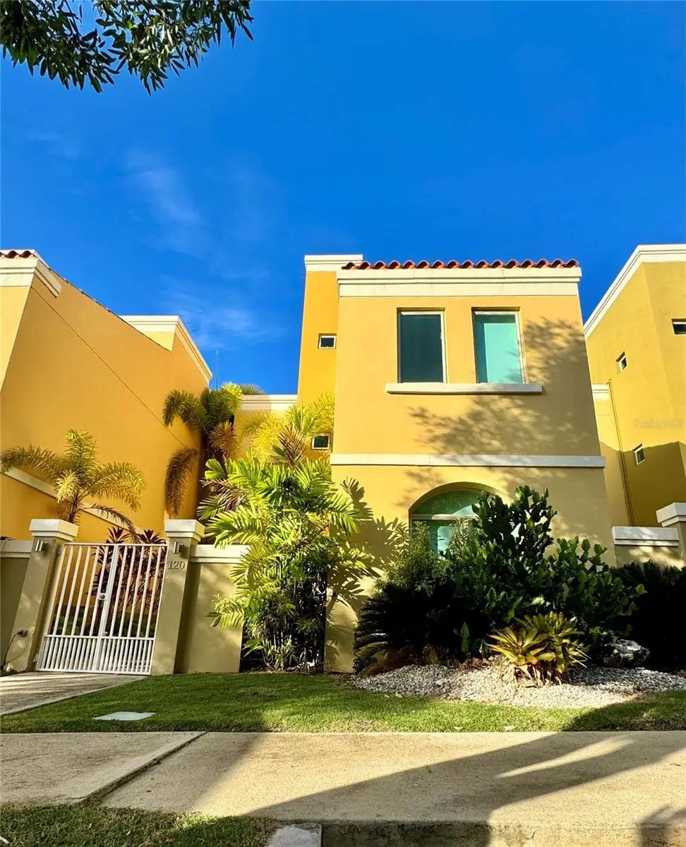 90 Candelero Drive, PR