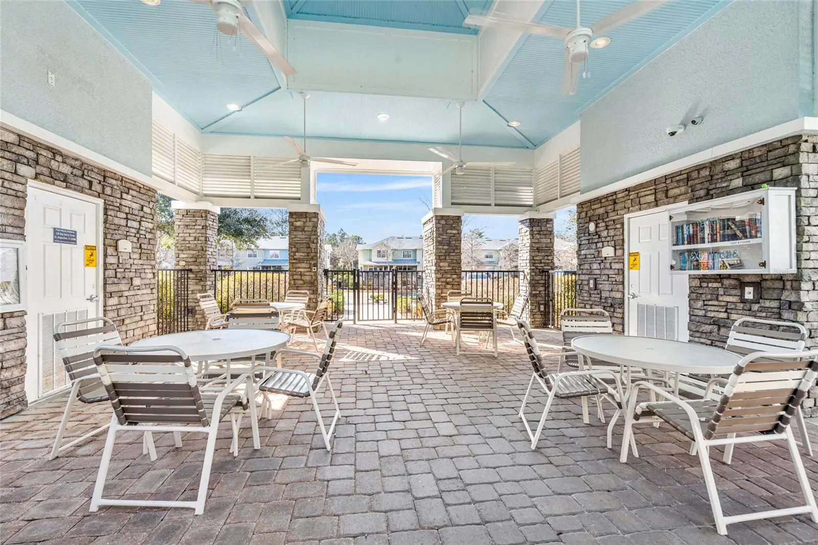 110 Magnolia Crossing Point, FL