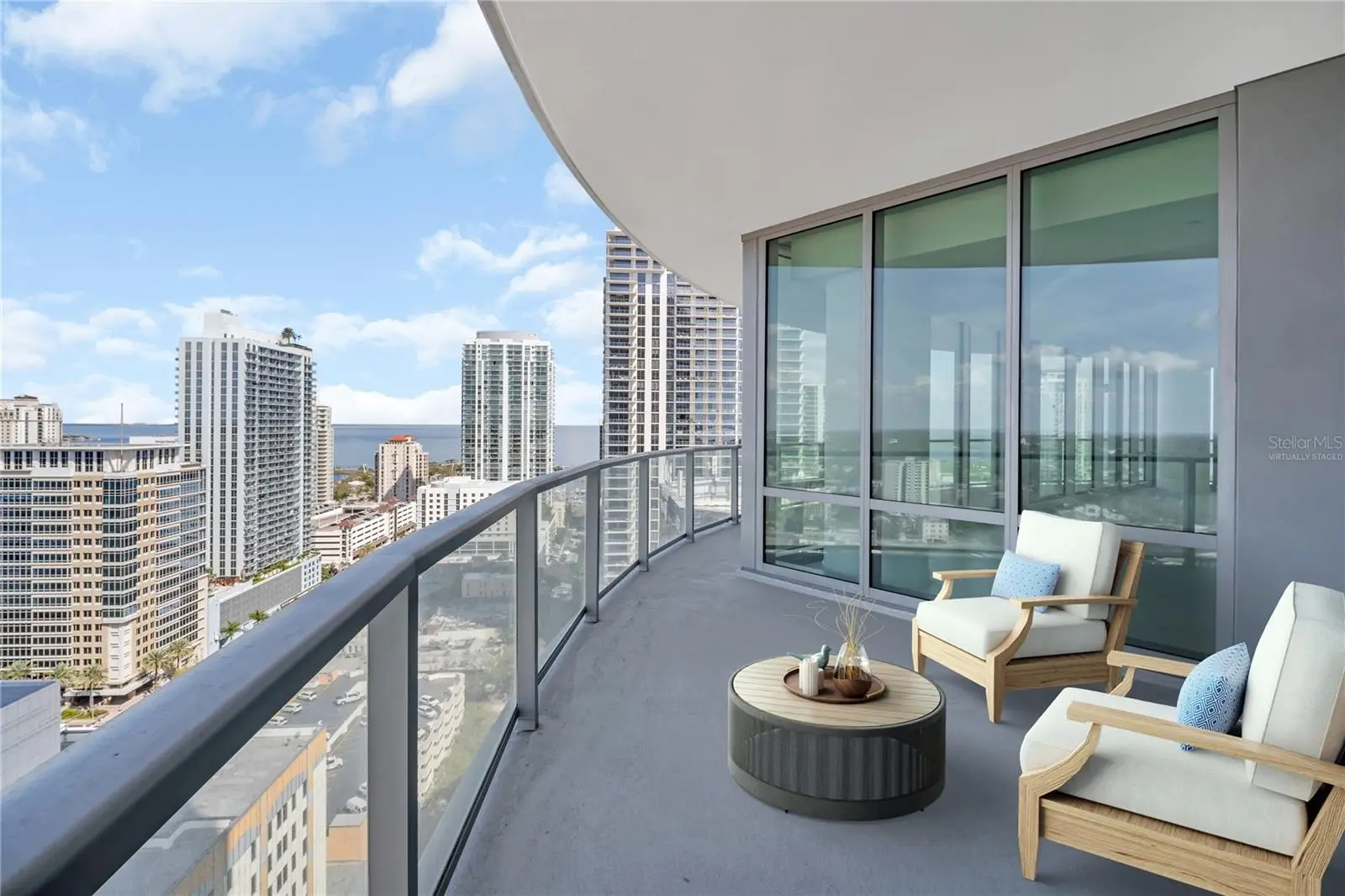 400 Central Avenue, FL