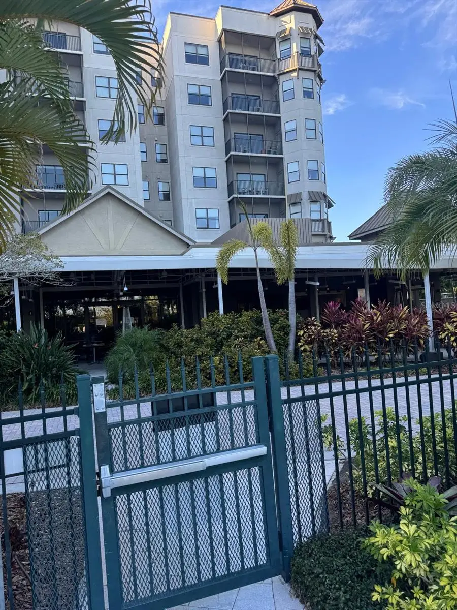 14501 Grove Resort Avenue, FL