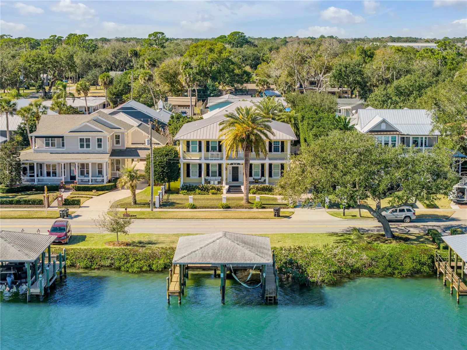 1212 Riverside Drive, FL