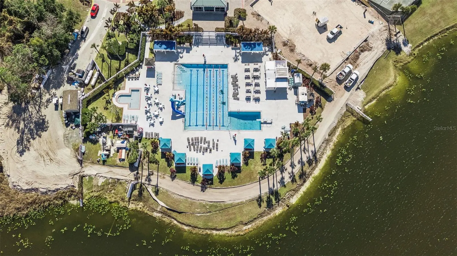232 Wimbledon Circle, FL