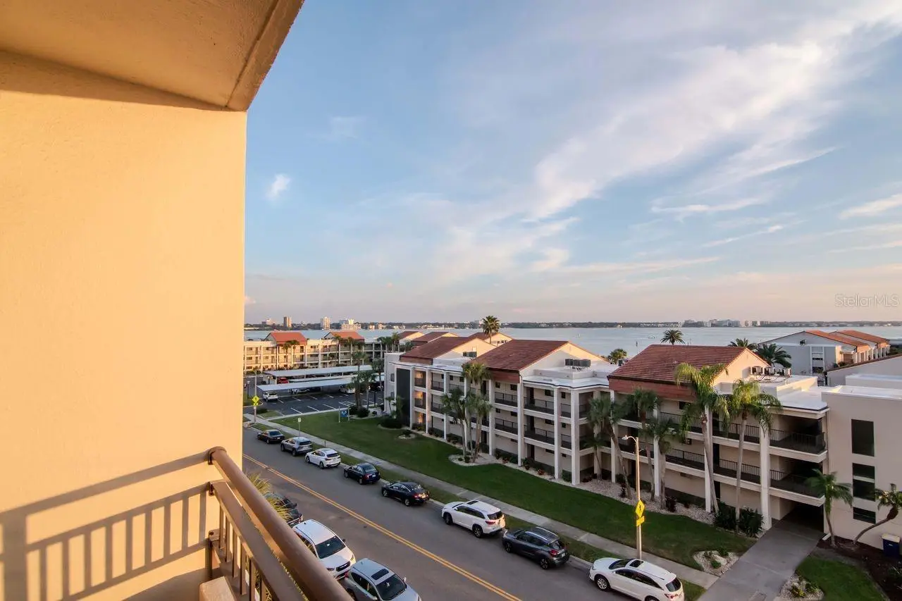 830 Gulfview Boulevard, FL