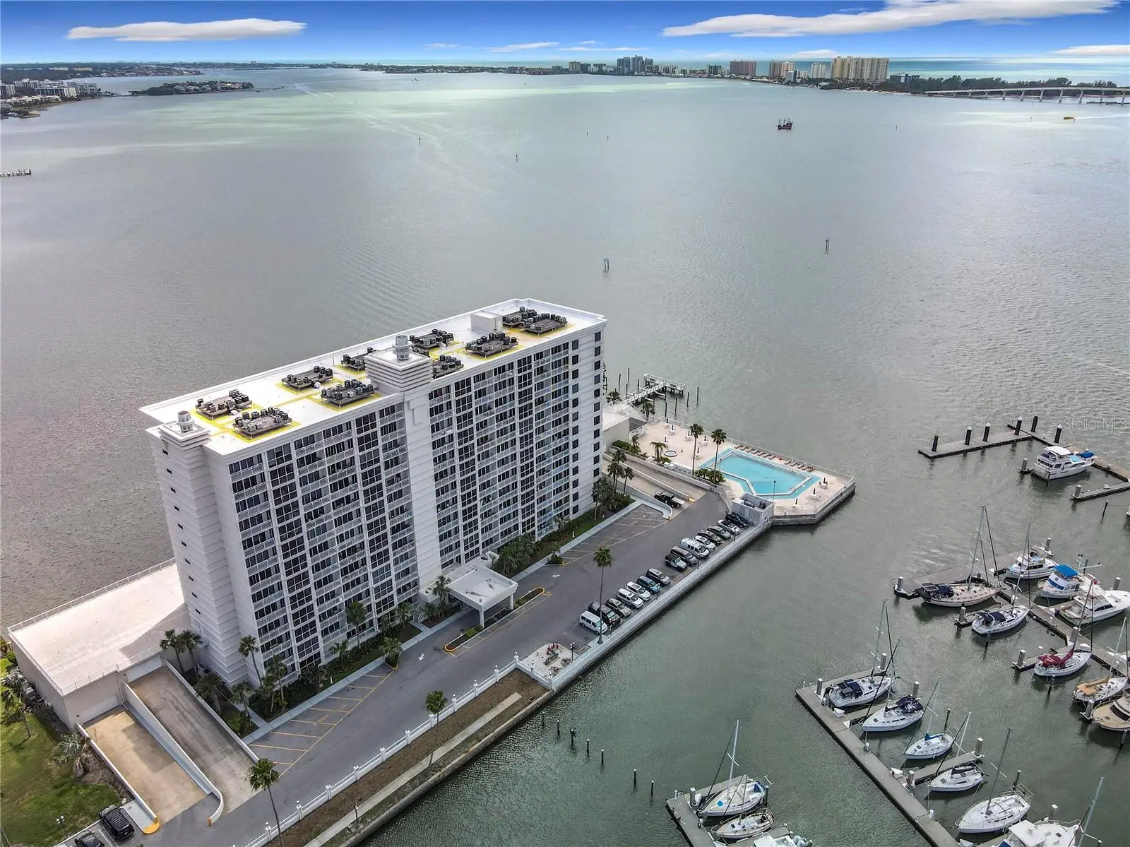 100 Pierce Street, FL