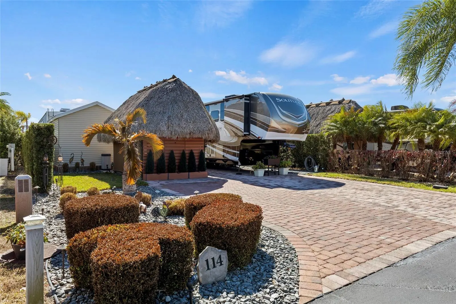 532 38th Trace, FL