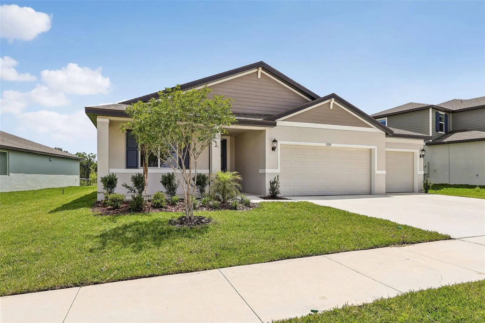3335 Orchard Loop, FL