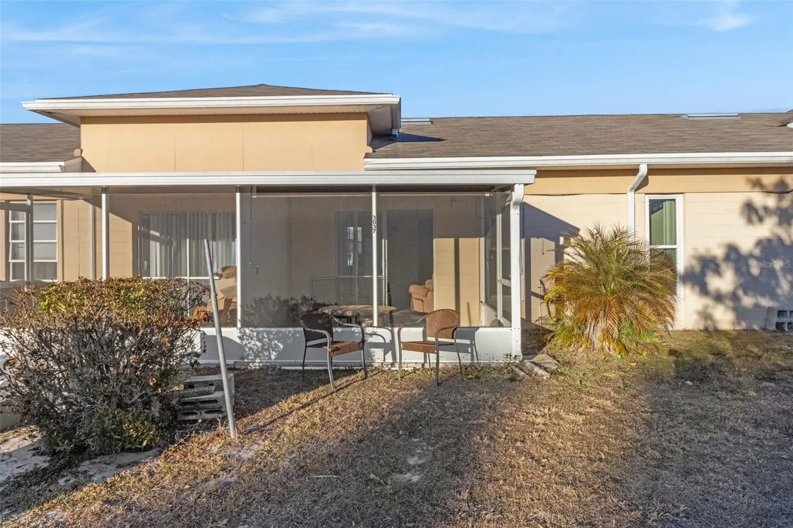 3037 Club Cir, FL