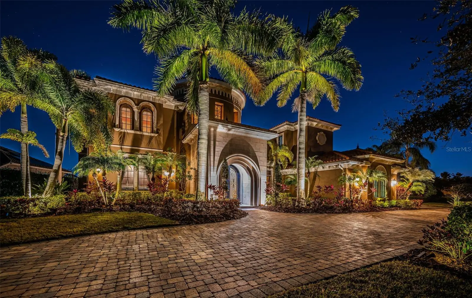 9209 Silverthorn Road, FL