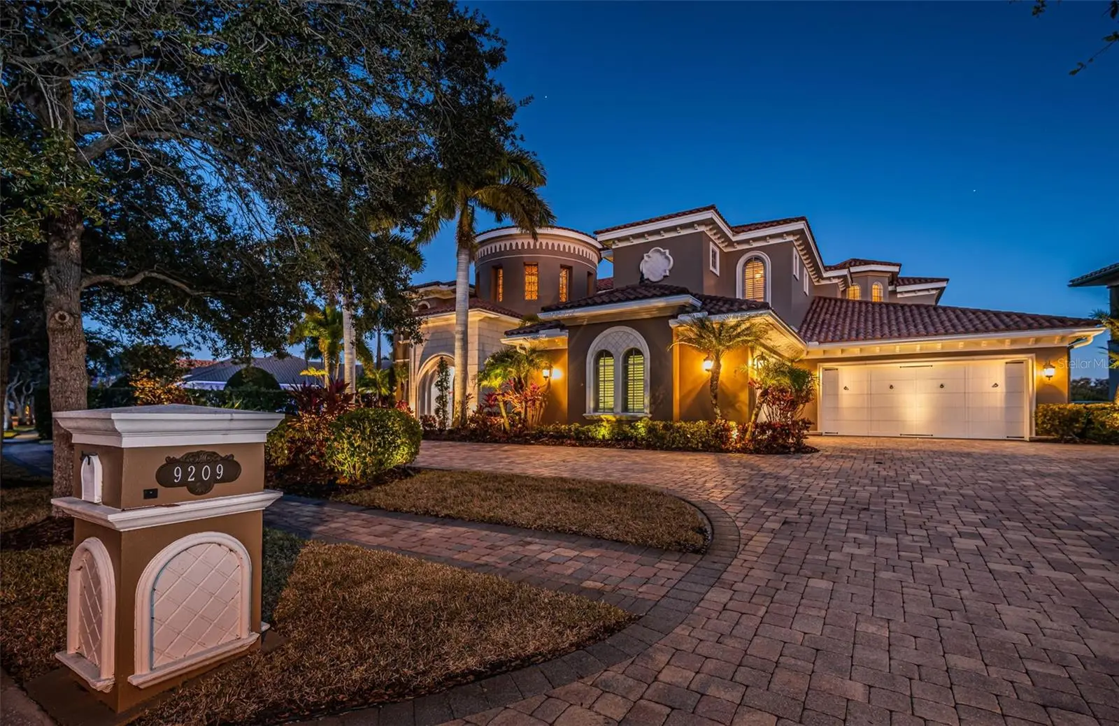 9209 Silverthorn Road, FL