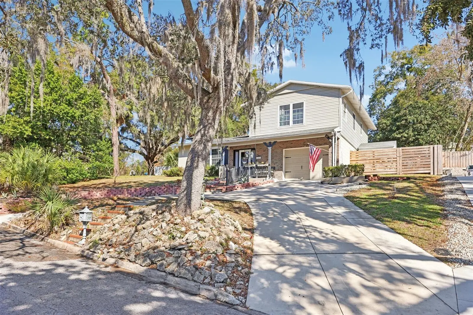 1023 Morningside Drive, FL