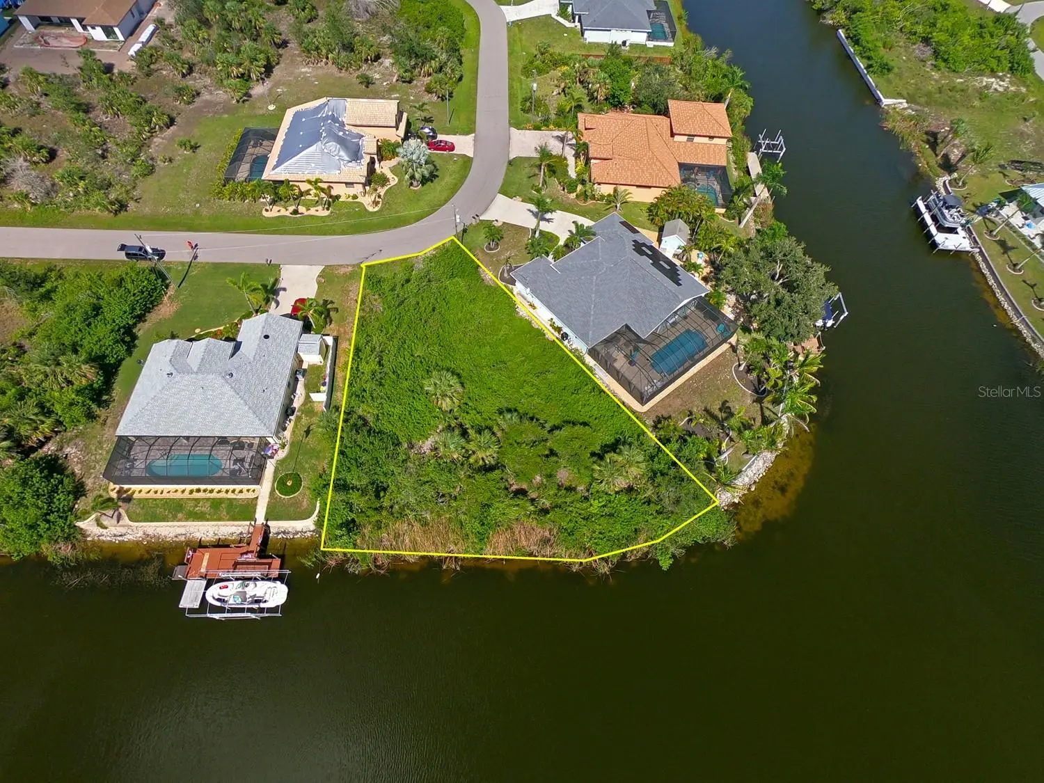 9604 Arnaz Circle, FL