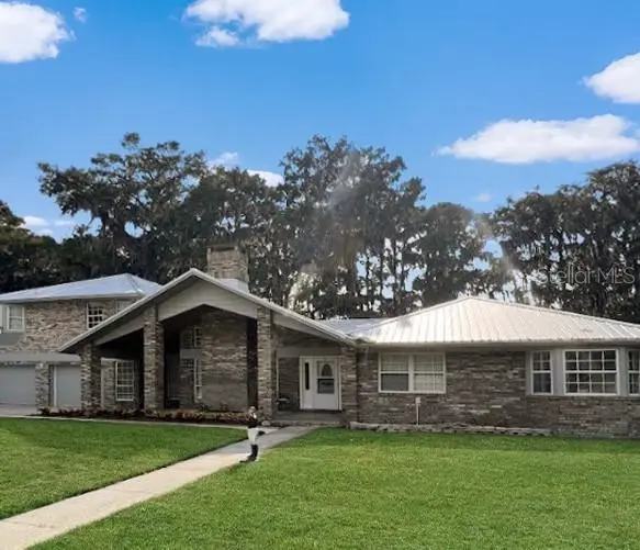 15618 Us Highway 301, FL