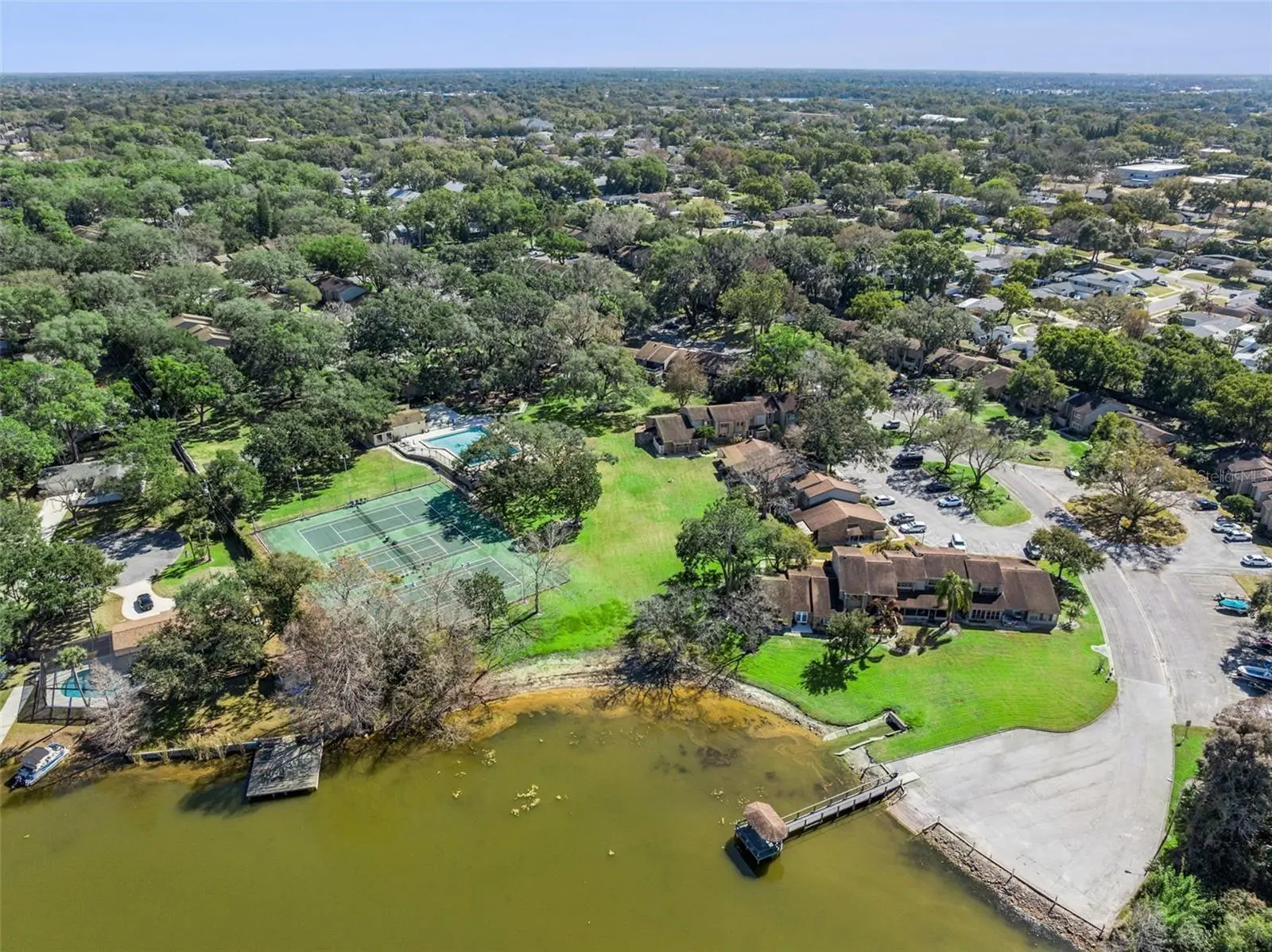 683 Post Oak Circle, FL