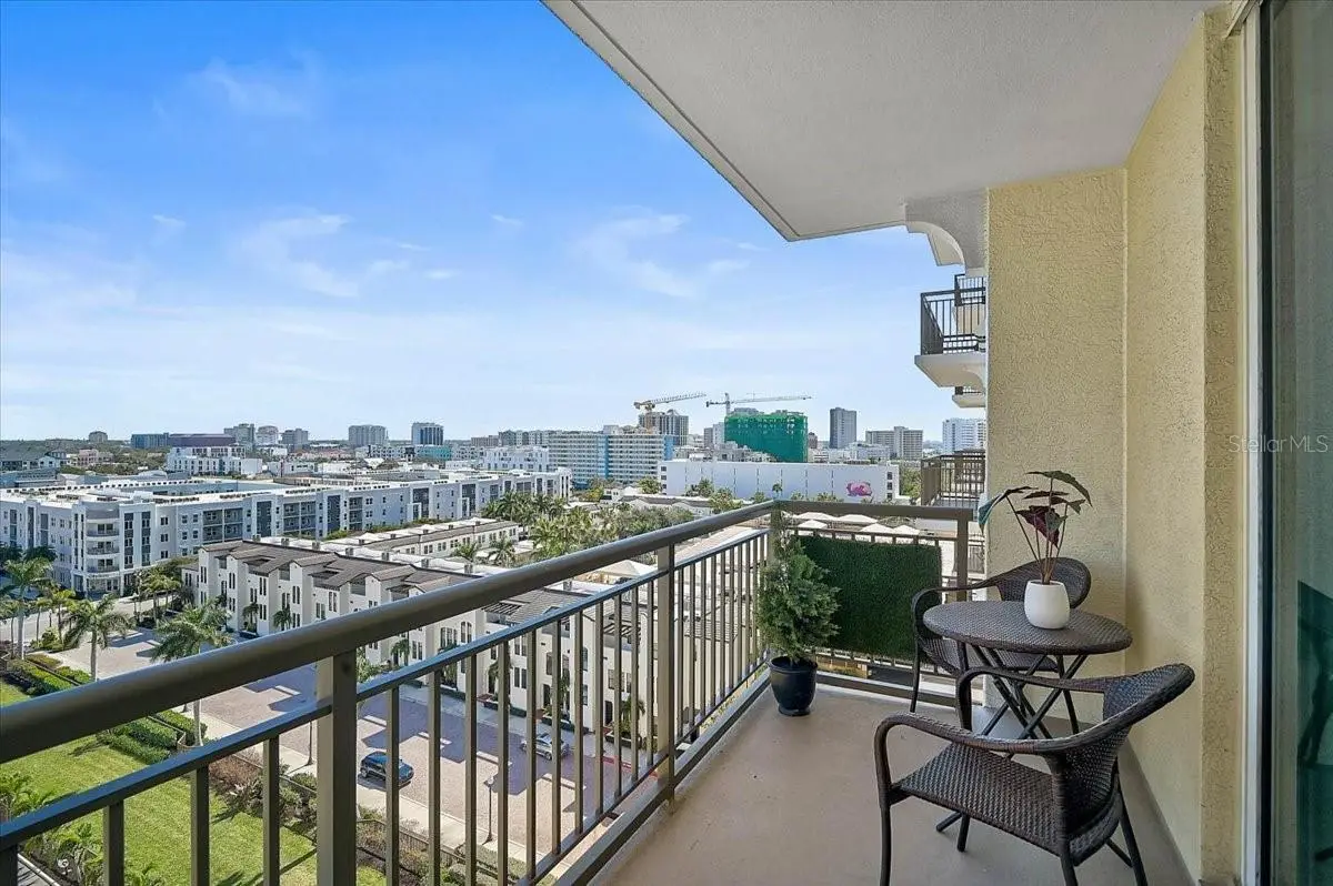 800 Tamiami Trail, FL