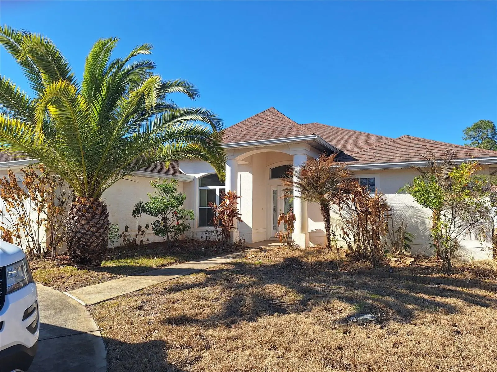 48 Waters Drive, FL
