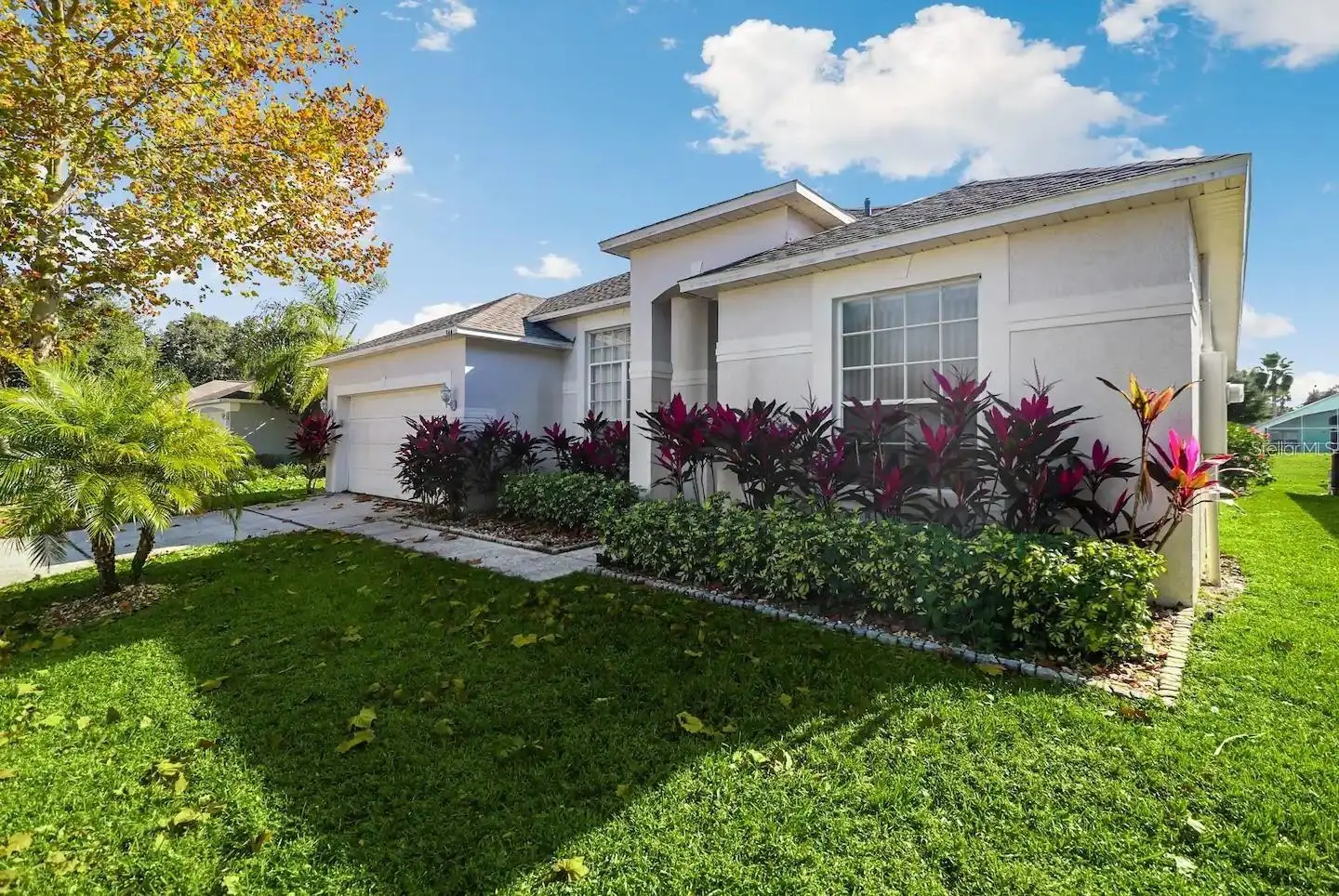 344 Grosvenor Loop, FL