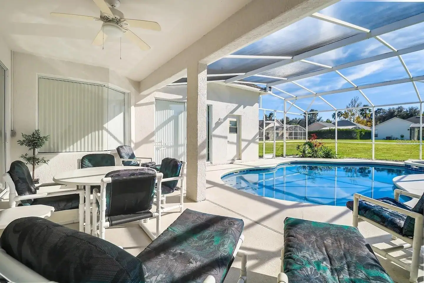 344 Grosvenor Loop, FL