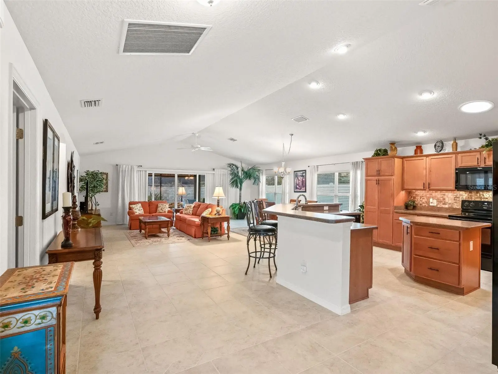 3698 Robertson Way, FL