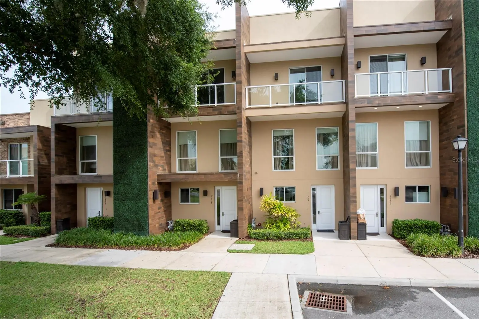 7673 Recife Drive, FL